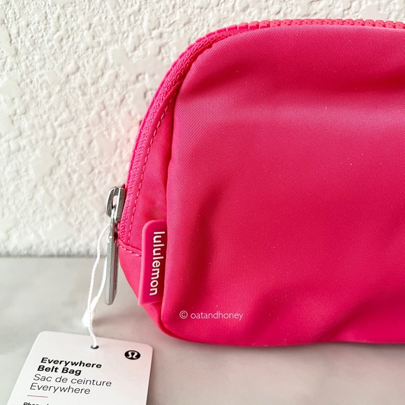 lululemon Everywhere Belt Bag 1L - Picture 2 of 4